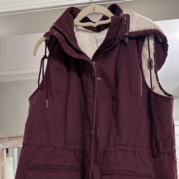 Market & Spruce Jackets & Blazers - Market and spruce women’s Vest